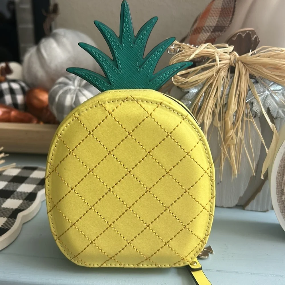 NWT Kate Spade pineapple coin pouch
